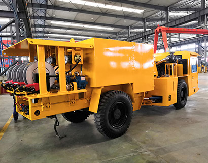 Самосвал для обслуживания горюче-смазочных материалов Самосвал для обслуживания горюче-смазочных материалов